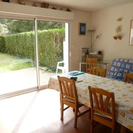 Maison Dans Residence, Acces Direct Aux Plages.